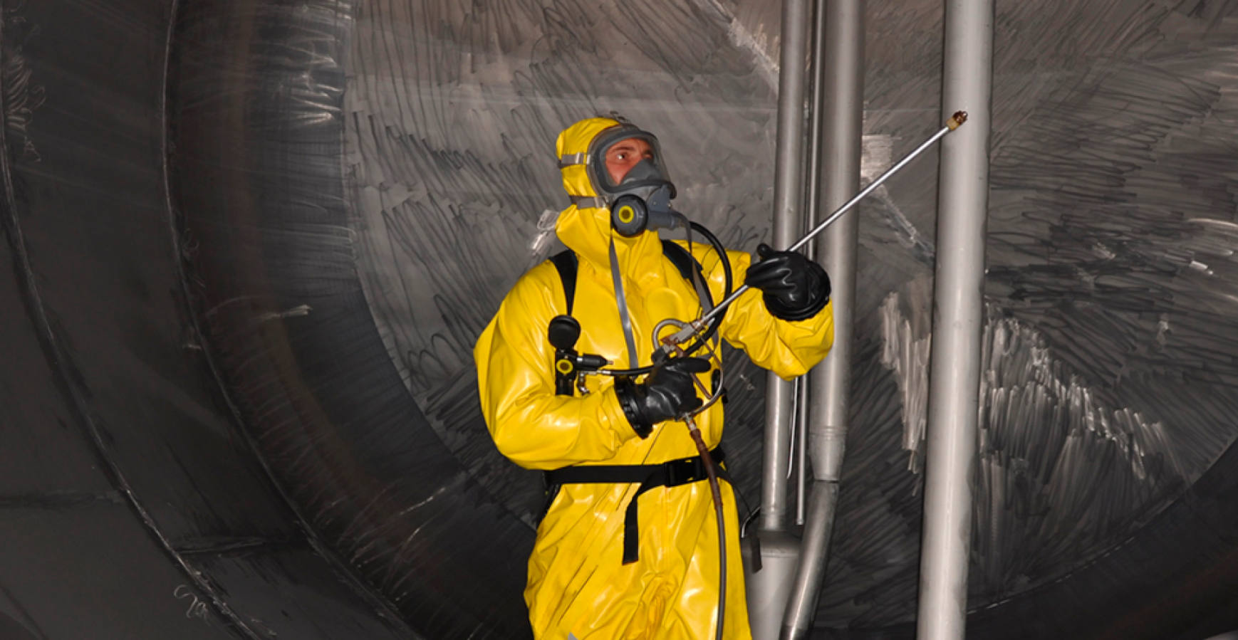 Professional cargo hold cleaning, marine tank washing chemicals, and automated cleaning assistance
